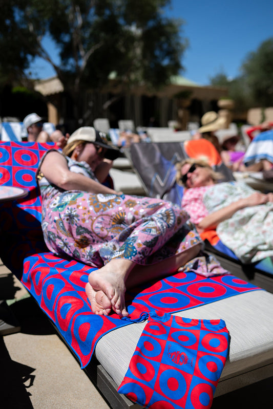 Classic Atomic Donut Quick Dry Towel